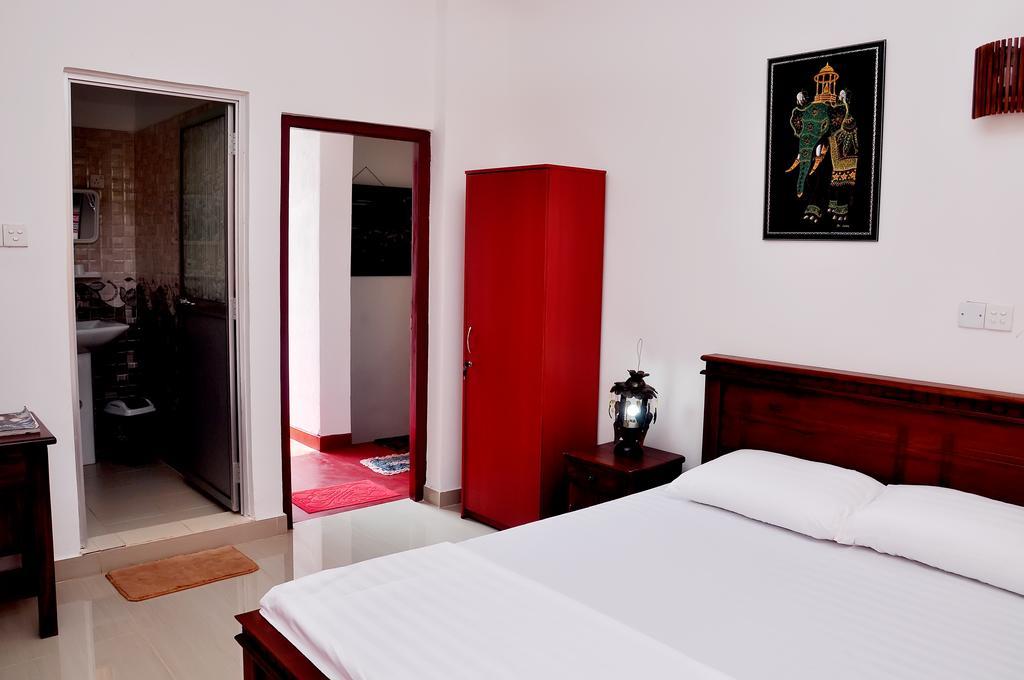 Little Swan Guest House Bentota Bagian luar foto